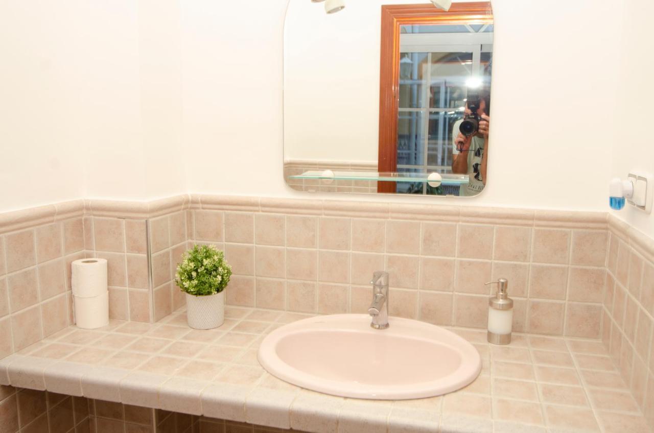 Casa Del Patio Andaluz Hotel มาลากา ภายนอก รูปภาพ